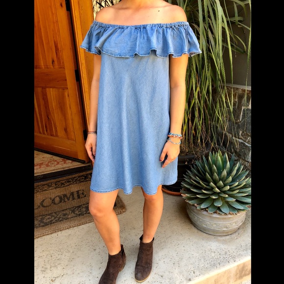 Macy's Dresses & Skirts - Off the shoulder blue dress